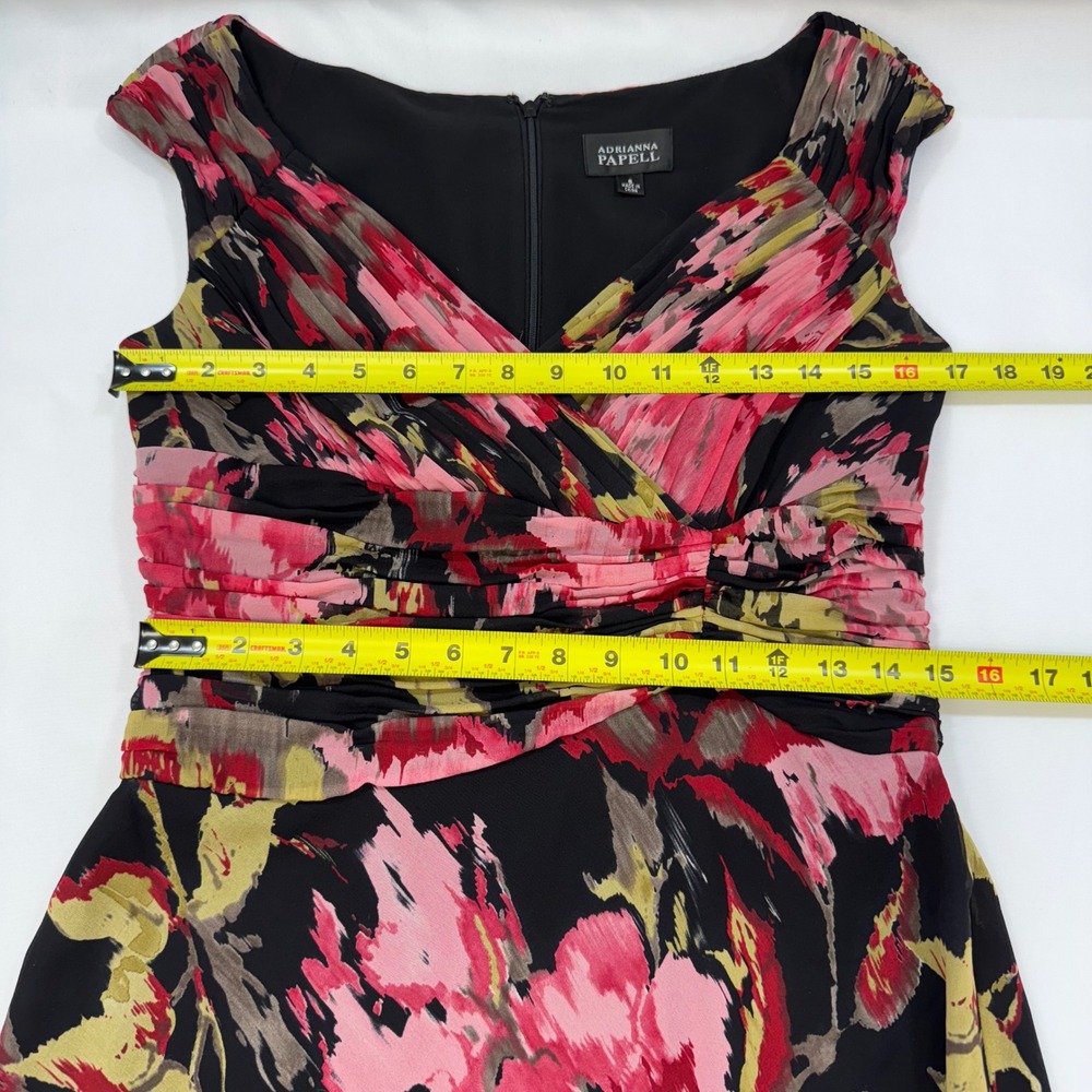 Adrianna Papell 100% Silk Floral Dress Womens 8 Pink Black Excellent Ruched Midi - Picture 9 of 13